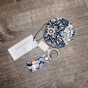 VERA BRADLEY Set Loop Keychain and Pocket Mirror in Lisbon Medallion